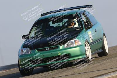 media/Oct-19-2025-Speed Ventures (Sun) [[a6e7fe67be]]/Purple/Session 1 (Grapevine)/